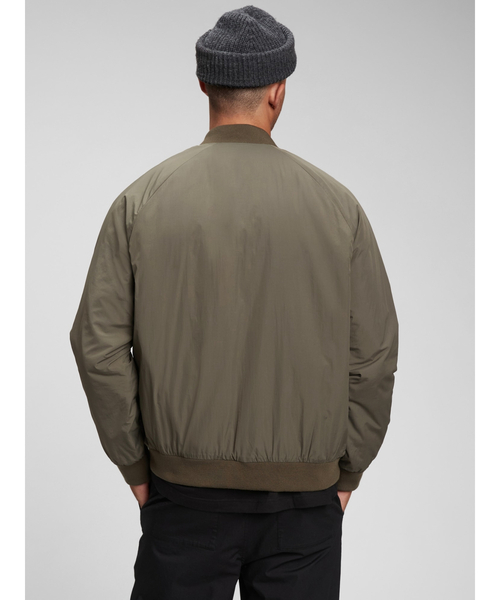 GAP（ギャップ）の「リサイクルナイロン100% ボンバージャケット（ブルゾン・メンズ・ブラック/ブラック系その他・S/M/L/XS/XL）」の8枚目の写真
