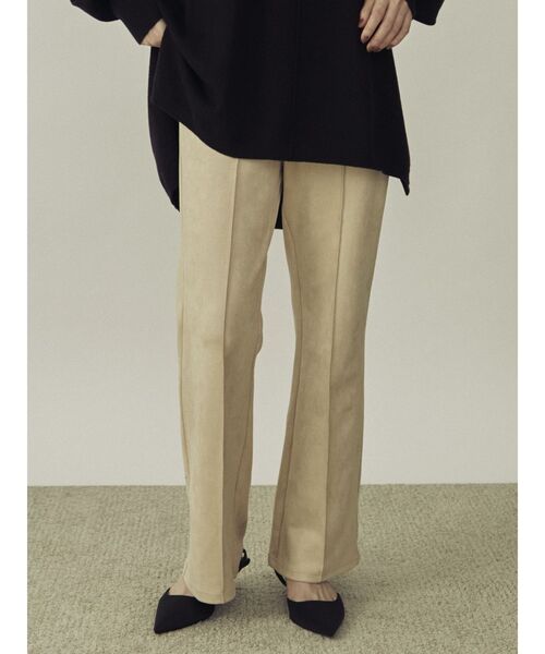 COTORICA(コトリカ)の「フェイクスエードパンツ(その他パンツ・レディース・オフホワイト/ブラウン/カーキ・SMALL/MEDIUM)」の2枚目の写真