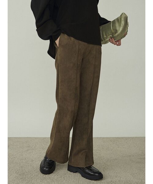 COTORICA(コトリカ)の「フェイクスエードパンツ(その他パンツ・レディース・オフホワイト/ブラウン/カーキ・SMALL/MEDIUM)」の1枚目の写真