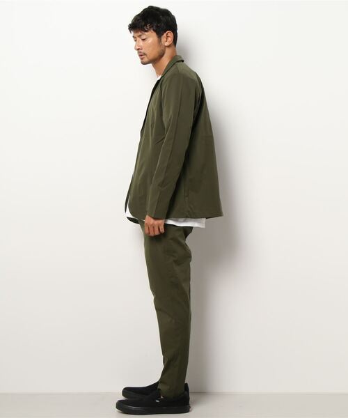 AZUL by moussy（アズールバイマウジー）の「WASHABLE STRETCH SET UP/ウォッシャブルストレッチセットアップ（セットアップ・メンズ・カーキ/ブラック・MEDIUM/LARGE）」の3枚目の写真