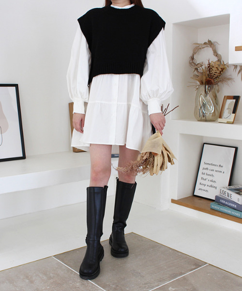 MODE ROBE（モードローブ）の「サイドリボンレイヤードニットベスト（ベスト・レディース・アイボリー/ブラック・FREE）」の11枚目の写真