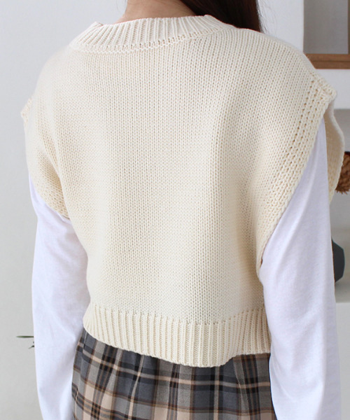 MODE ROBE（モードローブ）の「サイドリボンレイヤードニットベスト（ベスト・レディース・アイボリー/ブラック・FREE）」の19枚目の写真