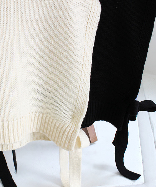 MODE ROBE（モードローブ）の「サイドリボンレイヤードニットベスト（ベスト・レディース・アイボリー/ブラック・FREE）」の5枚目の写真