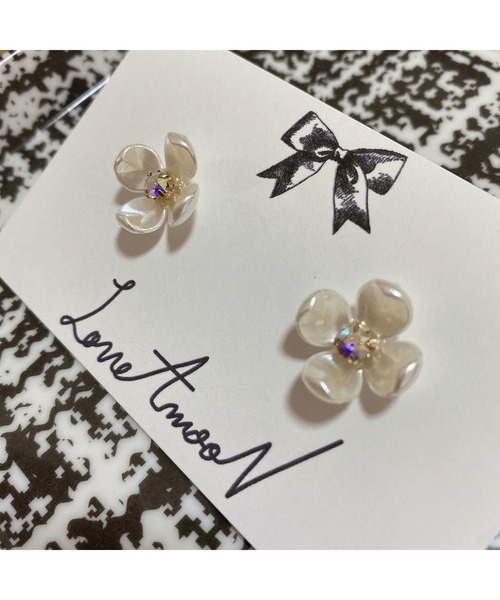 tone(トーン)の「【LoveAmooN】whiteperl crystalaurora (MA)(ピアス(両耳用)・レディース・シルバー/ゴールド・FREE)」の6枚目の写真