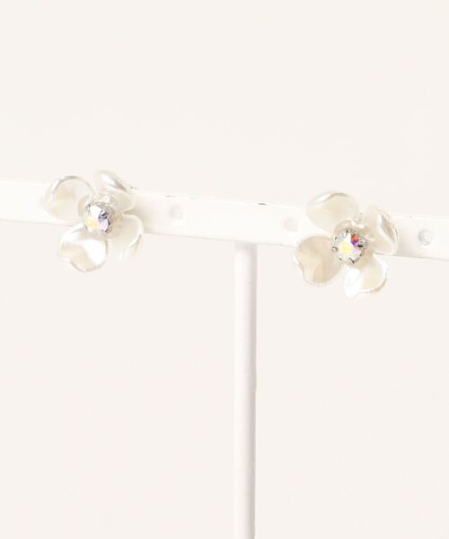 tone(トーン)の「【LoveAmooN】whiteperl crystalaurora (MA)(ピアス(両耳用)・レディース・シルバー/ゴールド・FREE)」の11枚目の写真