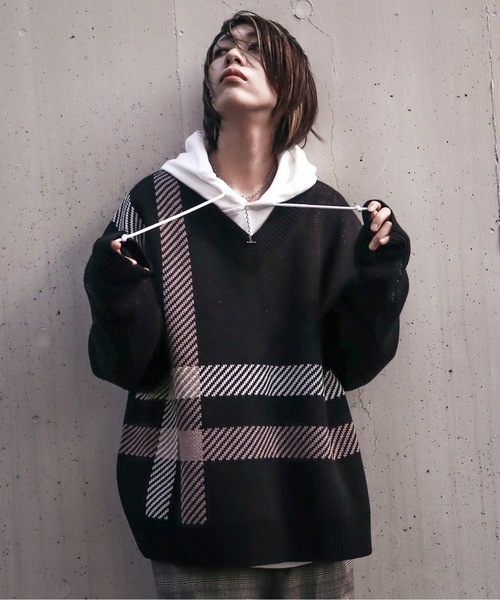 rovtski（ロフトスキー）の「AFYF 5GV NECK CHILDEN/ビッグシルエット Vネック チルデンニットセーター（ニット/セーター・メンズ・ブラック/ダークグリーン/ライトベージュ・FREE）」の2枚目の写真