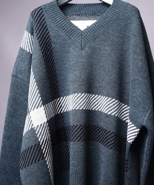 rovtski（ロフトスキー）の「AFYF 5GV NECK CHILDEN/ビッグシルエット Vネック チルデンニットセーター（ニット/セーター・メンズ・ブラック/ダークグリーン/ライトベージュ・FREE）」の4枚目の写真