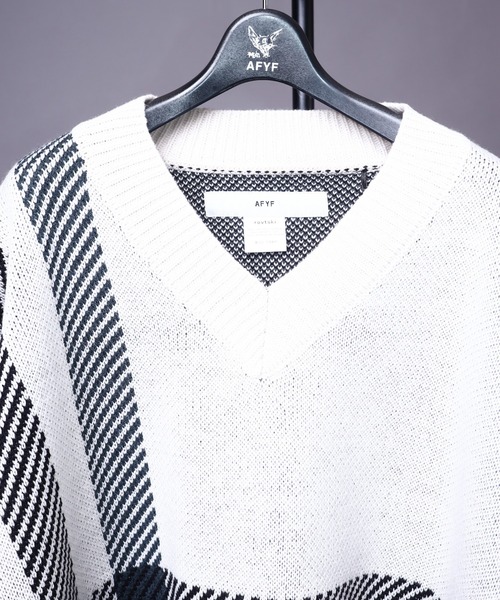 rovtski（ロフトスキー）の「AFYF 5GV NECK CHILDEN/ビッグシルエット Vネック チルデンニットセーター（ニット/セーター・メンズ・ブラック/ダークグリーン/ライトベージュ・FREE）」の9枚目の写真