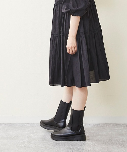 menue(メヌエ)の「トラックソール サイドゴアブーツ(ブーツ・レディース・ブラック/ダークブラウン・LL/S/M/L)」の7枚目の写真