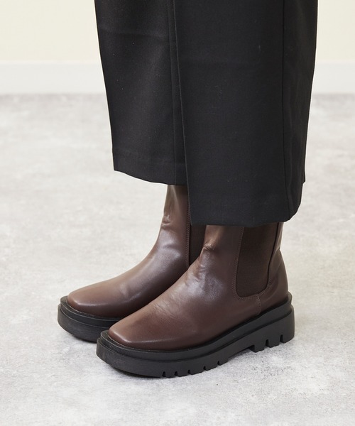menue(メヌエ)の「トラックソール サイドゴアブーツ(ブーツ・レディース・ブラック/ダークブラウン・LL/S/M/L)」の18枚目の写真