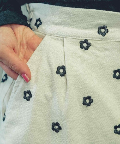 Hamble by Par Avion(ハンブルバイパラビオン)の「デイジースカート(スカート・レディース・アイボリー/ブラック・ONESIZE)」の21枚目の写真