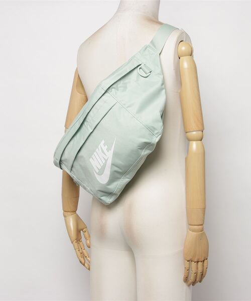 NIKE（ナイキ）の「NIKE/ナイキ ヒップバック BA5751-320（ボディバッグ/ウエストポーチ・メンズ・グリーン系その他・FREE）」の5枚目の写真