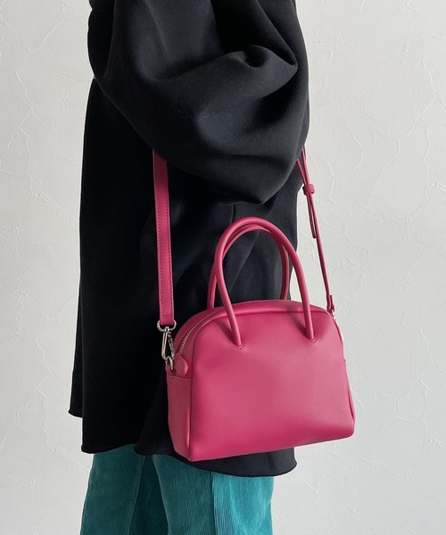 PAGEBOY(ページボーイ)の「ミニボストンショルダー(ボストンバッグ・レディース・ブラック/ピンク/シルバー・FREE)」の1枚目の写真