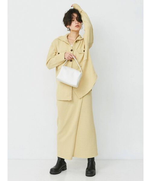 Ungrid（アングリッド）の「スリットニットフィットスカート（スカート・レディース・アイボリー/チャコールグレー/イエロー・FREE）」の5枚目の写真