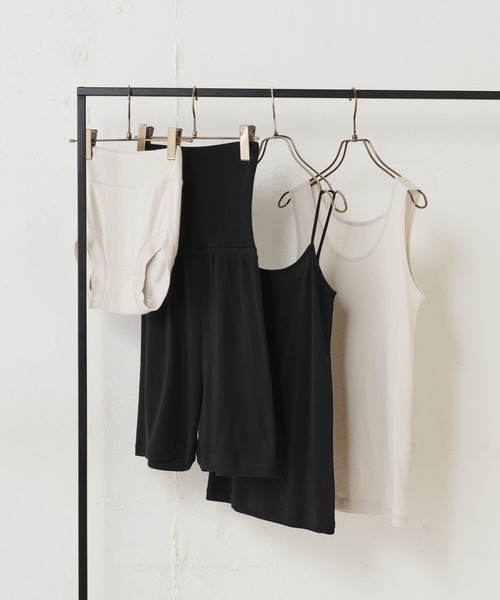 BEARDSLEY（ビアズリー）の「AWAYUKIタンクトップ（タンクトップ・レディース・ブラック/ベージュ・FREE）」の2枚目の写真