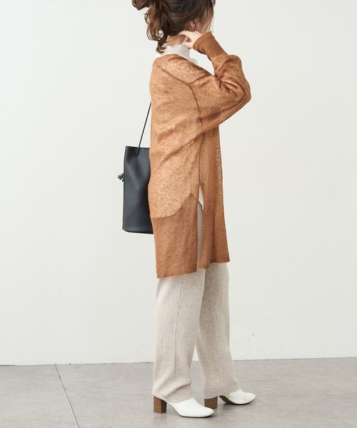 PUAL CE CIN（ピュアルセシン）の「モヘア混チュニック（ニット/セーター・レディース・ブラック/ブラウン/ブルー・FREE）」の14枚目の写真