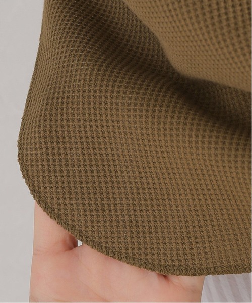 JOURNAL STANDARD relume（ジャーナルスタンダード　レリューム）の「TCワッフルオーバーサイズロングスリーブTシャツ◆（Tシャツ/カットソー・レディース・ナチュラル/ベージュ系その他/グレー・FREE）」の9枚目の写真