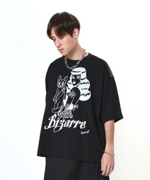 BIZARRE TEE