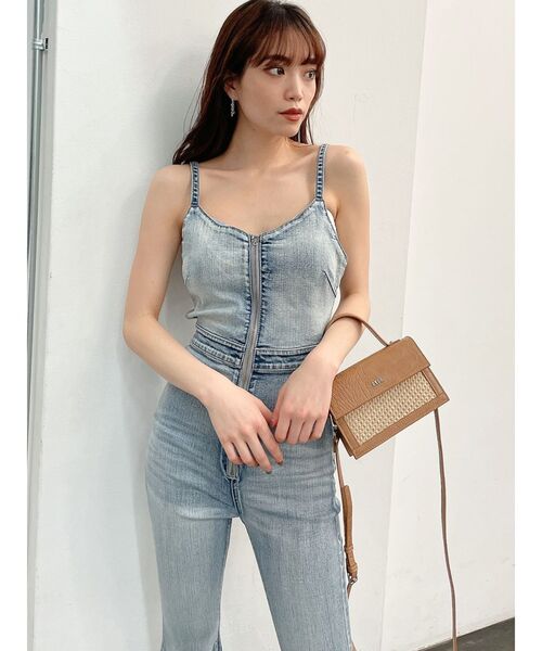 GYDA(ジェイダ)の「フロントZIPフレアデニムロンパース(つなぎ/オールインワン・レディース・インディゴブルー/ライトブルー・SMALL/MEDIUM)」の8枚目の写真