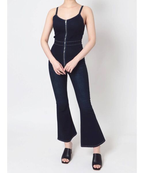 GYDA(ジェイダ)の「フロントZIPフレアデニムロンパース(つなぎ/オールインワン・レディース・インディゴブルー/ライトブルー・SMALL/MEDIUM)」の21枚目の写真