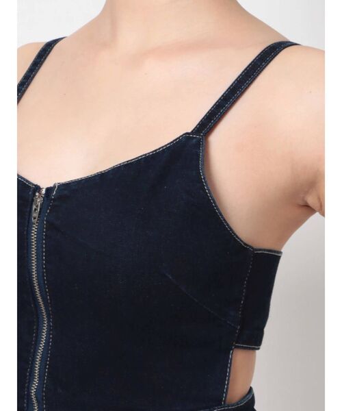 GYDA(ジェイダ)の「フロントZIPフレアデニムロンパース(つなぎ/オールインワン・レディース・インディゴブルー/ライトブルー・SMALL/MEDIUM)」の16枚目の写真