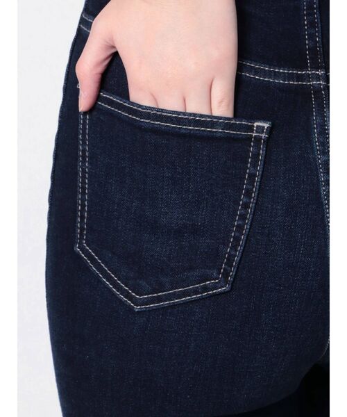 GYDA(ジェイダ)の「フロントZIPフレアデニムロンパース(つなぎ/オールインワン・レディース・インディゴブルー/ライトブルー・SMALL/MEDIUM)」の15枚目の写真