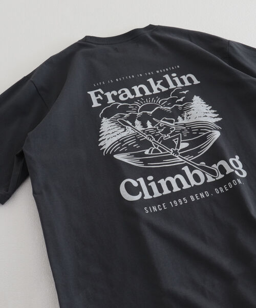 Franklin Climbing（フランクリンクライミング）の「【Franklin Climbing/フランクリンクライミング】エッセンシャルバックプリントTシャツ カヌー（Tシャツ/カットソー・メンズ・ホワイト/グレー/チャコールグレー/エメラルド・MEDIUM/LARGE/X-LARGE）」の5枚目の写真