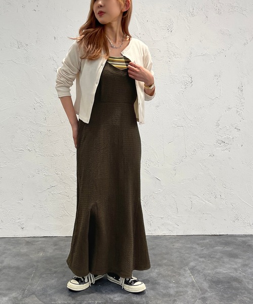 apres jour mignon（アプレジュールミニョン）の「クシュクシュクロスキャミワンピ【ZOZOTOWN限定アイテム】（ワンピース・レディース・ブラウン系その他/オレンジ/ブラック・フリー/X-LARGE）」の10枚目の写真