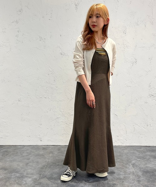 apres jour mignon（アプレジュールミニョン）の「クシュクシュクロスキャミワンピ【ZOZOTOWN限定アイテム】（ワンピース・レディース・ブラウン系その他/オレンジ/ブラック・フリー/X-LARGE）」の13枚目の写真