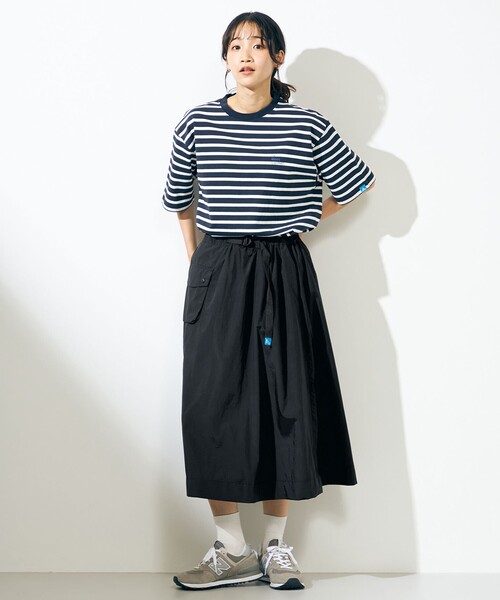 SHARE PARK(シェアパーク)の「【UNISEX】UVカット ボーダーロゴTシャツ(Tシャツ/カットソー・メンズ・ホワイト系1/ブルー系1・X-SMALL/LARGE/SMALL/MEDIUM/X-LARGE)」の4枚目の写真
