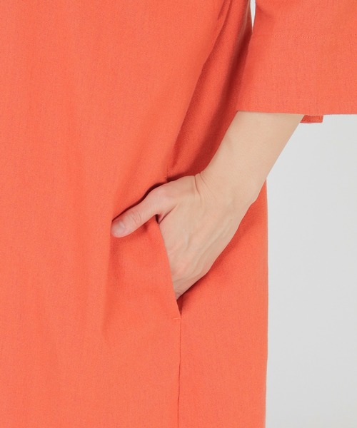 LBC（エルビーシー）の「リネンブレンドサックワンピ（ワンピース・レディース・ブラック/オレンジ/グリーン/ベージュ・M/L）」の20枚目の写真