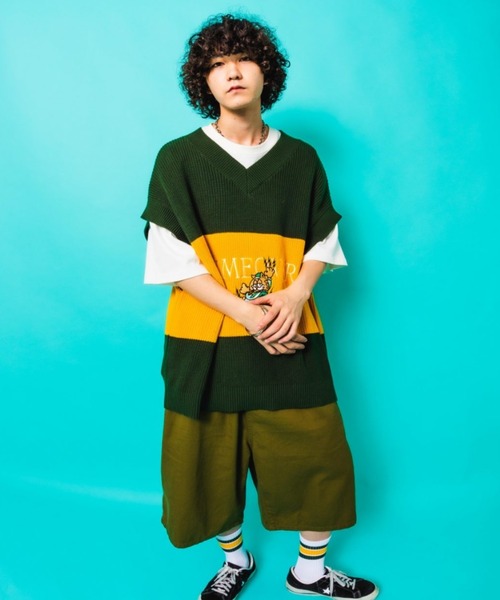 A'gem(エージェム)の「『A'gem/エージェム』LINE VEST/ワイドボーダー刺繍ニットベスト(ベスト・メンズ・イエロー/グレー/ダークグリーン・FREE)」の17枚目の写真
