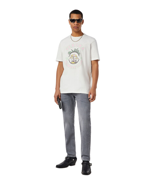 DIESEL（ディーゼル）の「メンズ Tシャツ バックプリント（Tシャツ/カットソー・メンズ・ホワイト/サンドベージュ・SMALL/MEDIUM/LARGE/X-LARGE/XX-LARGE/X-SMALL/XXX-LARGE）」の7枚目の写真