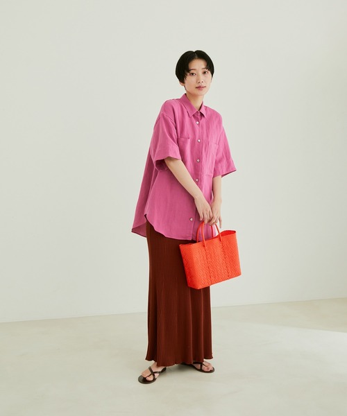 SALON adam et rope'(サロン アダム エ ロペ)の「【洗える】レーヨンリネンハーフスリーブシャツ(シャツ/ブラウス・レディース・ホワイト系その他/ブラウン系その他2/ピンク系その他2・FREE)」の6枚目の写真