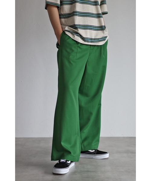 CREARE -LINO-(クレアーレリノ)の「タックワイドスラックスパンツ(スラックス・メンズ・ブラック/グリーン/アイボリー・M/L)」の13枚目の写真