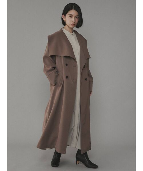 COTORICA（コトリカ）の「ビッグカラーダブルコート（その他アウター・レディース・ブラック/モカ・FREE）」の4枚目の写真