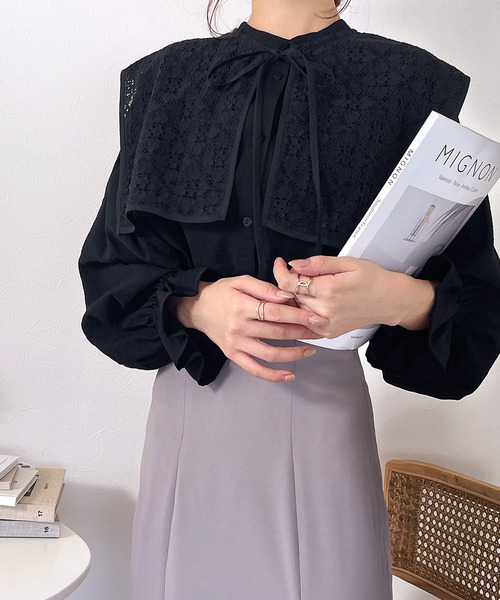 mily bilet（ミウィビレット）の「【mily bilet】大人レトロの新定番。シーンに寄り添い、マルチに活躍!!ビッグレース衿ゆったり3wayキャンディスリーブブラウス（シャツ/ブラウス・レディース・ブラウン/アイボリー/ブラック/グレイッシュベージュ・SMALL/LARGE/MEDIUM/X-LARGE）」の22枚目の写真