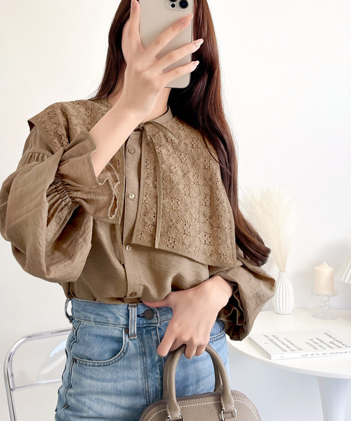 mily bilet（ミウィビレット）の「【mily bilet】大人レトロの新定番。シーンに寄り添い、マルチに活躍!!ビッグレース衿ゆったり3wayキャンディスリーブブラウス（シャツ/ブラウス・レディース・ブラウン/アイボリー/ブラック/グレイッシュベージュ・SMALL/LARGE/MEDIUM/X-LARGE）」の15枚目の写真