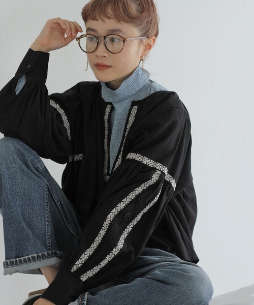 Crisp(クリスプ)の「刺繍レースブラウス(シャツ/ブラウス・レディース・ブラウン/ブラック・FREE)」の17枚目の写真