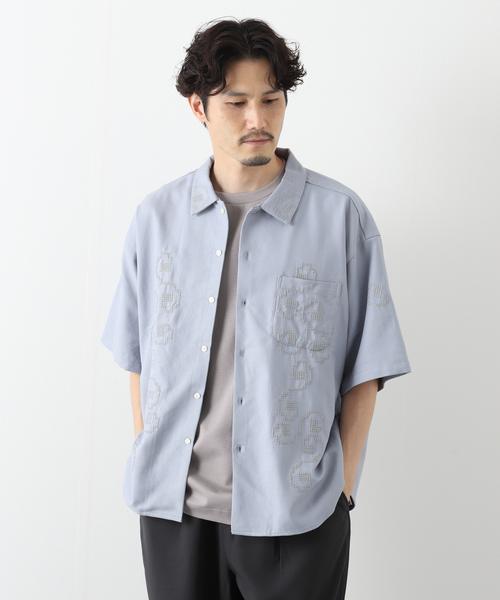 JOURNAL STANDARD relume(ジャーナルスタンダード レリューム)の「パターン柄 オーバーサイズ半袖シャツ(シャツ/ブラウス・メンズ・ホワイト/サックスブルー/ホワイト×ホワイト/ライトイエロー・MEDIUM/LARGE)」の1枚目の写真