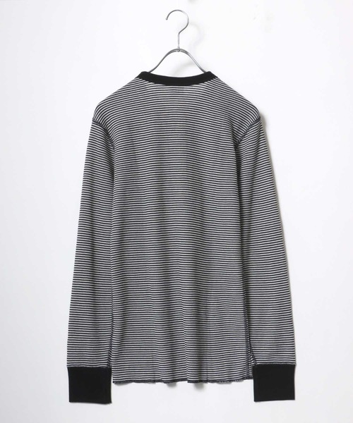 Healthknit（ヘルスニット）の「Healthknit（ヘルスニット）ベーシック ワッフル ヘンリーネック サーマルロングスリーブＴシャツ（1P）/無地・ボーダーリンガー/ロンT/長袖トップス（Tシャツ/カットソー・レディース・ブラック/レッド系その他/ネイビー×ホワイト/ブラック×ホワイト/ブルー系その他/オフホワイト/ブラウン系その他/グリーン系その他/カーキブラウン・M/L/XL）」の13枚目の写真