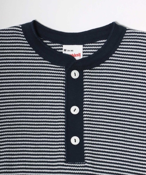 Healthknit（ヘルスニット）の「Healthknit（ヘルスニット）ベーシック ワッフル ヘンリーネック サーマルロングスリーブＴシャツ（1P）/無地・ボーダーリンガー/ロンT/長袖トップス（Tシャツ/カットソー・レディース・ブラック/レッド系その他/ネイビー×ホワイト/ブラック×ホワイト/ブルー系その他/オフホワイト/ブラウン系その他/グリーン系その他/カーキブラウン・M/L/XL）」の14枚目の写真