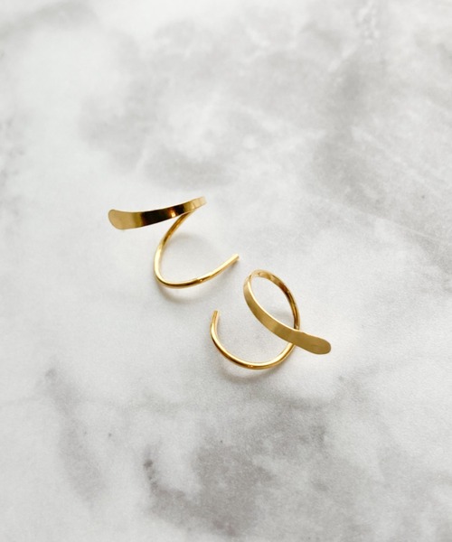 yu-ka（ユーカ）の「YU-KA : コイルピアス（ピアス（両耳用）・レディース・シルバー/ゴールド・FREE）」の11枚目の写真