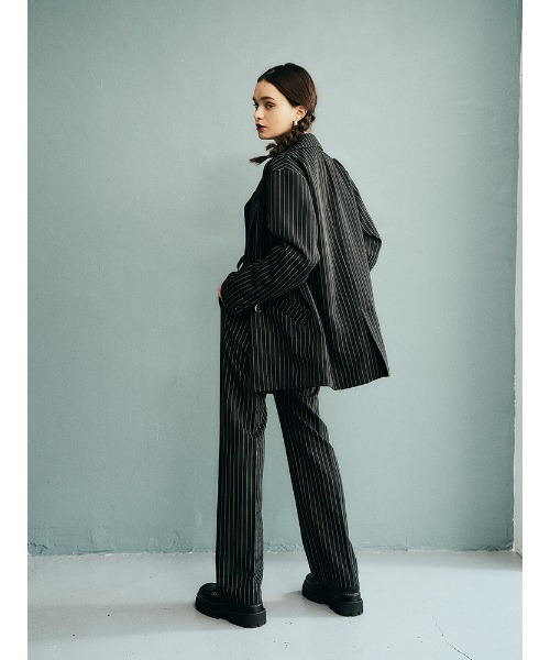 ENVYM（アンビー）の「ダブルブレストＪＫ（テーラードジャケット・レディース・ブラック/グレー/ストライプ・FREE）」の4枚目の写真