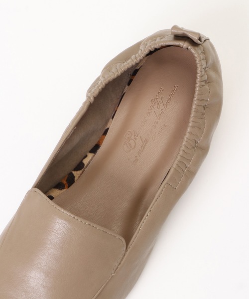 ikka（イッカ）の「シャーリングオペラシューズ（パンプス・レディース・ベージュ/ブラック・L/M）」の12枚目の写真