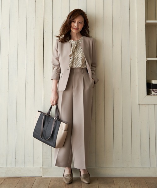 ikka（イッカ）の「シャーリングオペラシューズ（パンプス・レディース・ベージュ/ブラック・L/M）」の21枚目の写真