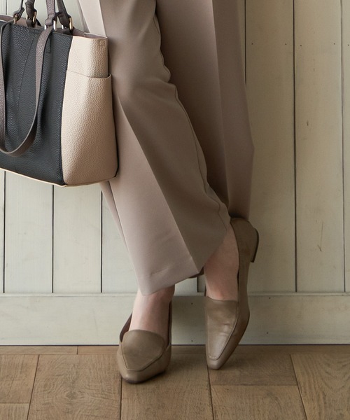 ikka（イッカ）の「シャーリングオペラシューズ（パンプス・レディース・ベージュ/ブラック・L/M）」の19枚目の写真