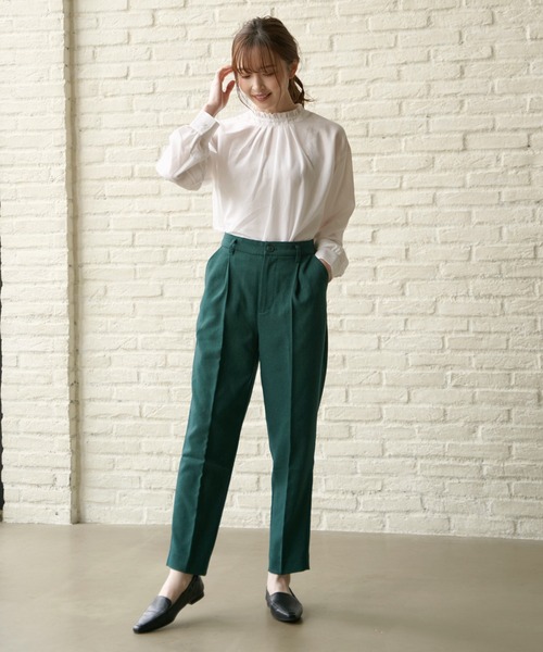 ikka（イッカ）の「シャーリングオペラシューズ（パンプス・レディース・ベージュ/ブラック・L/M）」の17枚目の写真