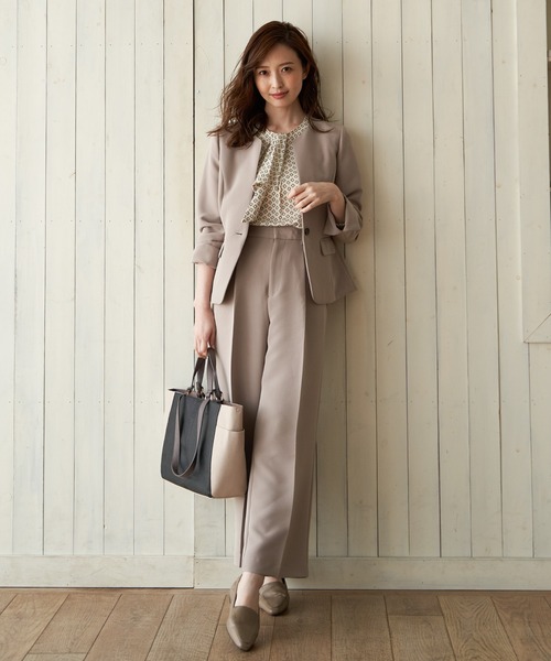 ikka（イッカ）の「シャーリングオペラシューズ（パンプス・レディース・ベージュ/ブラック・L/M）」の22枚目の写真