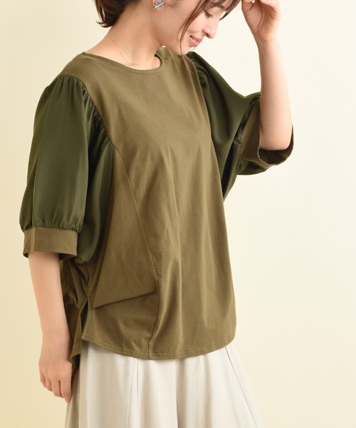 INTERPLANET(インタープラネット)の「袖異素材ドルマンプルオーバー(Tシャツ/カットソー・レディース・ベージュ/カーキ/ブラック・FREE)」の3枚目の写真